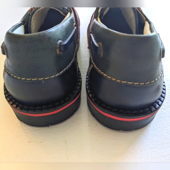 A.M.O. NWOT Toddler Shoes - Picture 4 of 7